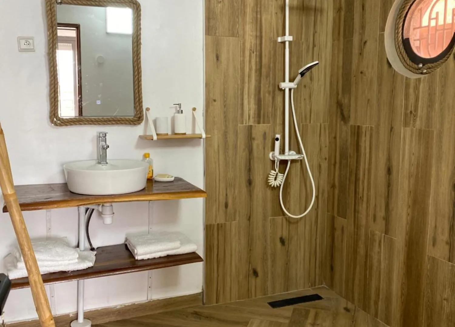 Maison Nakena Dakar 0*,